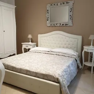 https://bb-casa-francesca.taorminaitalyhotels.com